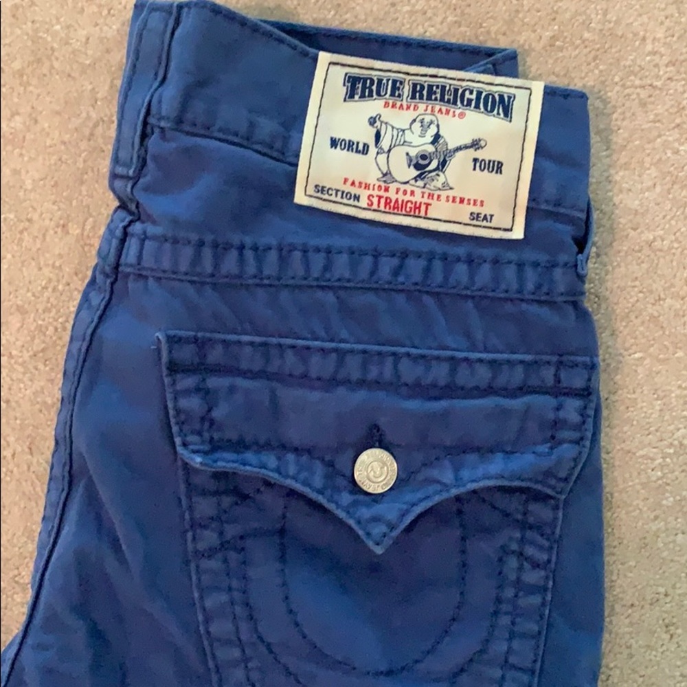 5 Pairs of True Religion Jeans - Picture 4 of 6